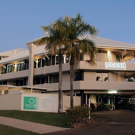 Ocean International Hotel Mackay Buitenkant foto