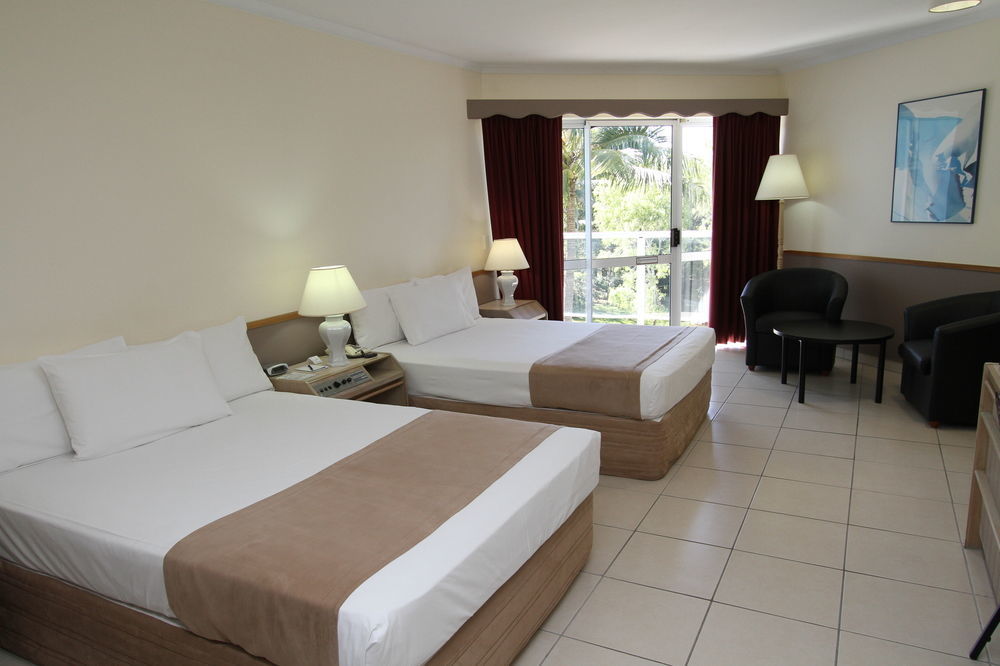 Ocean International Hotel Mackay Buitenkant foto