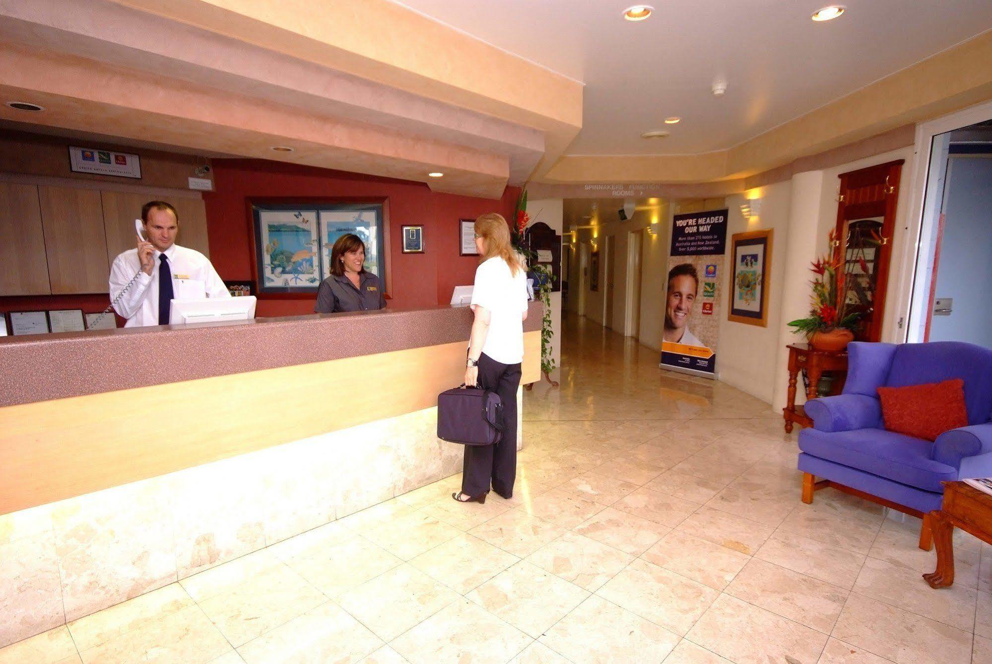 Ocean International Hotel Mackay Buitenkant foto